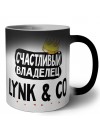 Счастливый владелец Lynk & Co