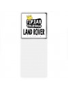 Гордая владелица Land Rover