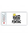 Гордая владелица Pontiac